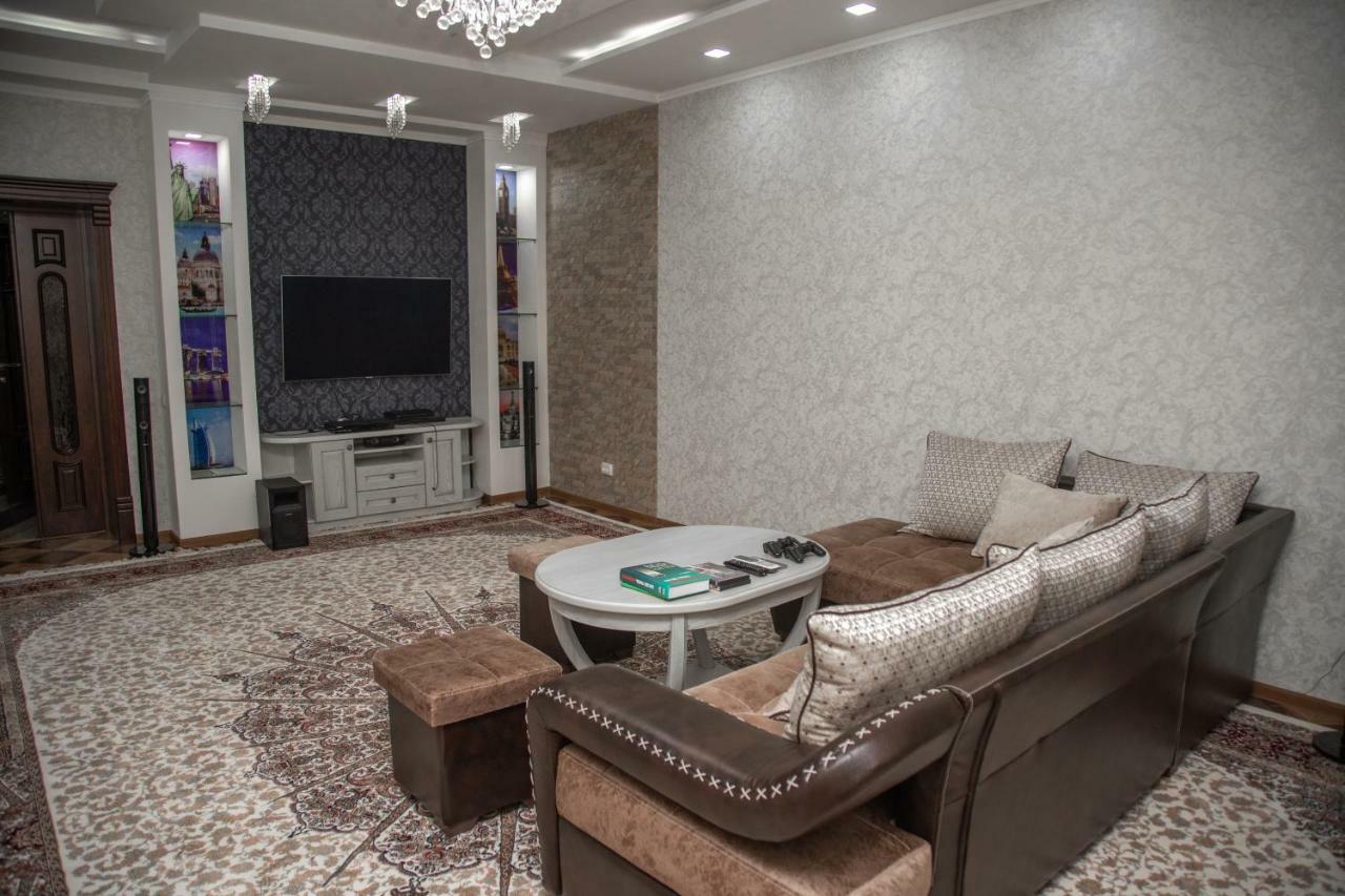 Favorite Apartment Samarkand Buitenkant foto